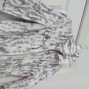 EPC Chico's Size 1 Ladies Jacket